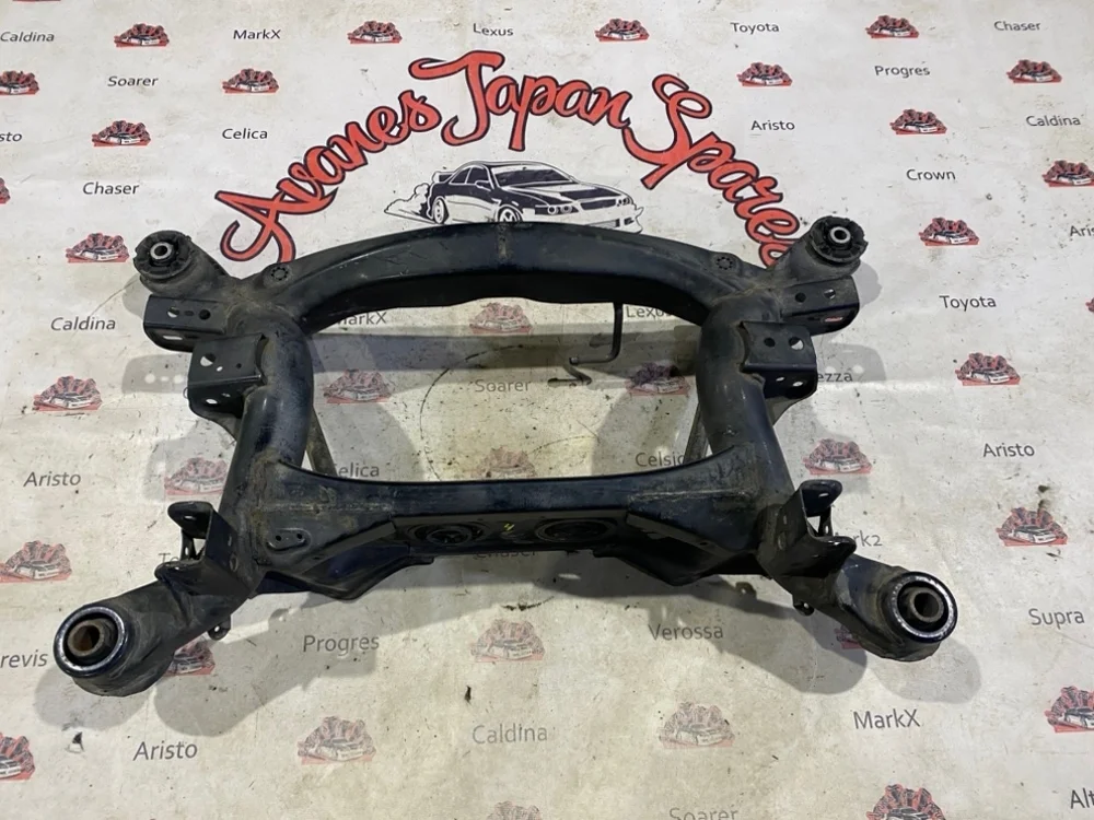 Подрамник Toyota Crown 2004 5120653020 JZS171, задний