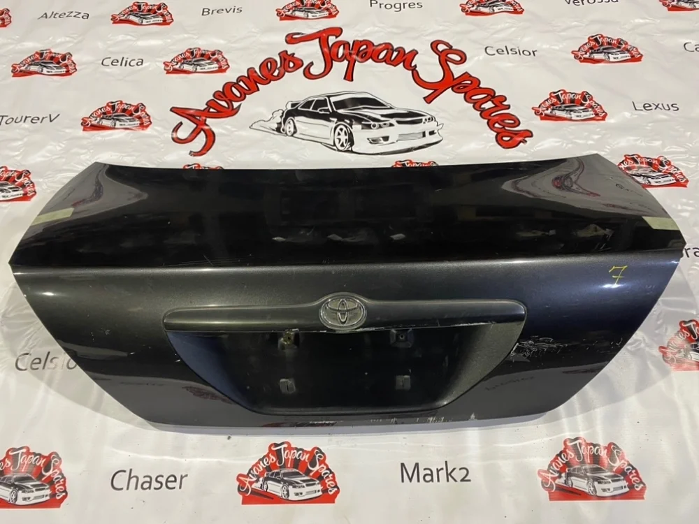 Крышка багажника Toyota Mark 2 2002 6440122770 JZX110