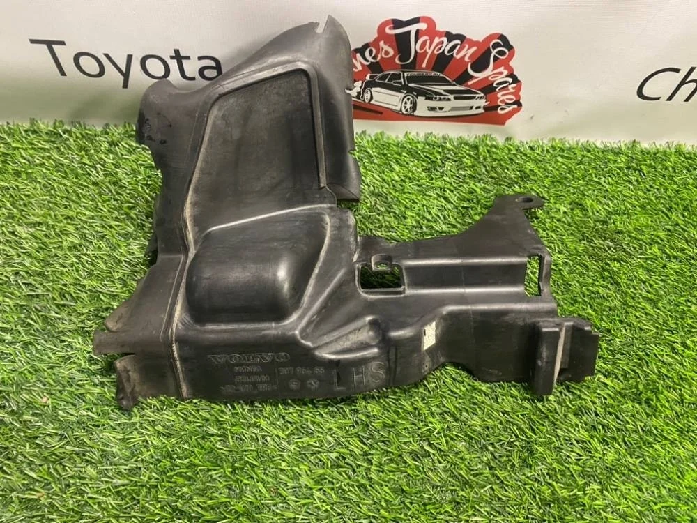 Дефлектор радиатора Volvo S60 2013 30796466, левый