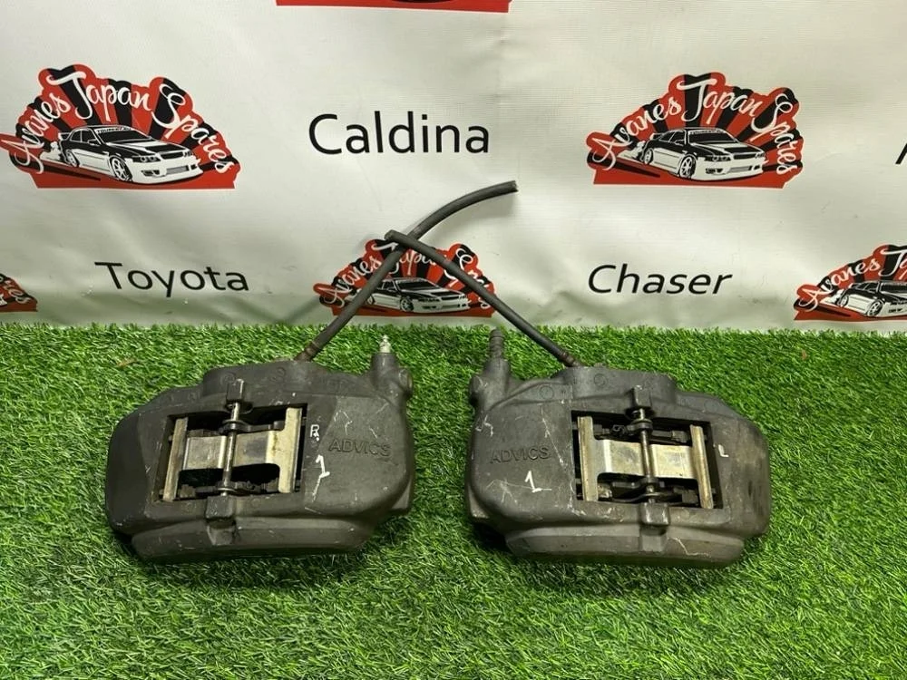 Суппорта передние Lexus GS350 2008 4775022460 GRS191 2GR-FSE