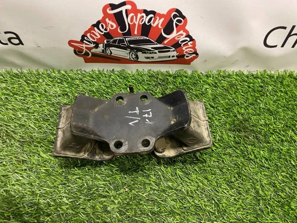 Подушка АКПП Lexus Is300 2001 1237146160 JCE10 2JZ-GE