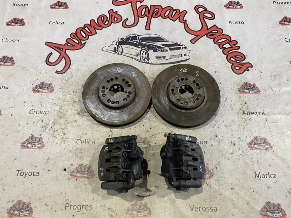 Тормозные диски с суппортами Lexus GS300 2002 4351230180 JZS160 2JZ-GE, переднее