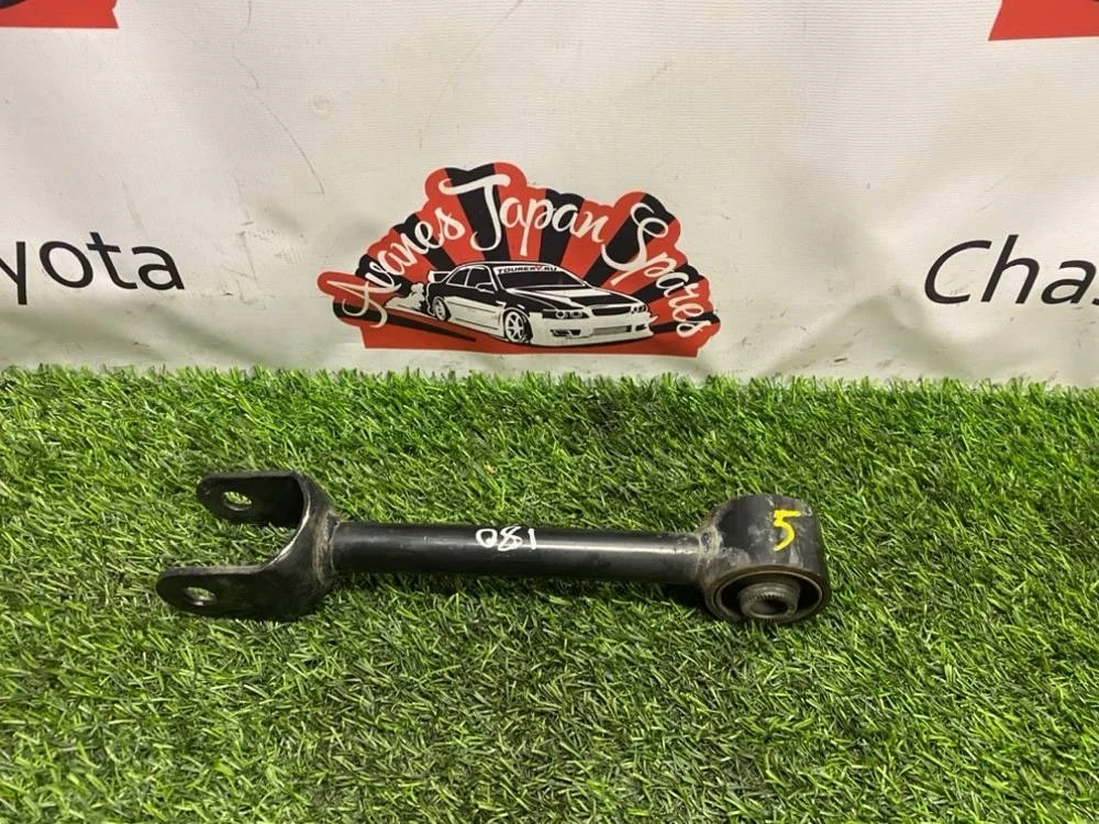 Рычаг подвески Toyota Crown Majesta 2006 4877030080 UZS186, задний