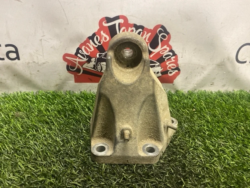 Крепление двигателя Toyota Crown 2007 1230231010 GRS184 2GR-FSE, левое