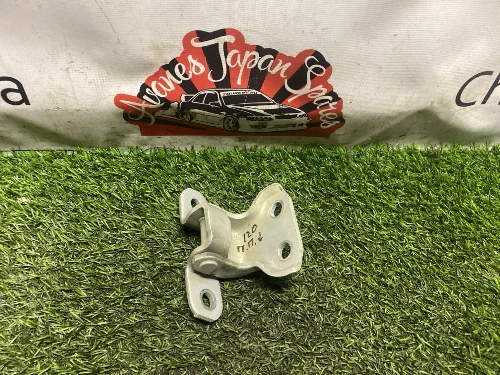 Петля двери Toyota Mark X 2005 6873033020 GRS120, передняя правая