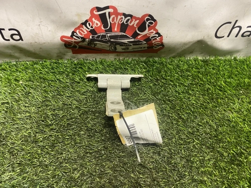 Петля двери Toyota Aristo 2002 6872030090 JZS160, передняя левая