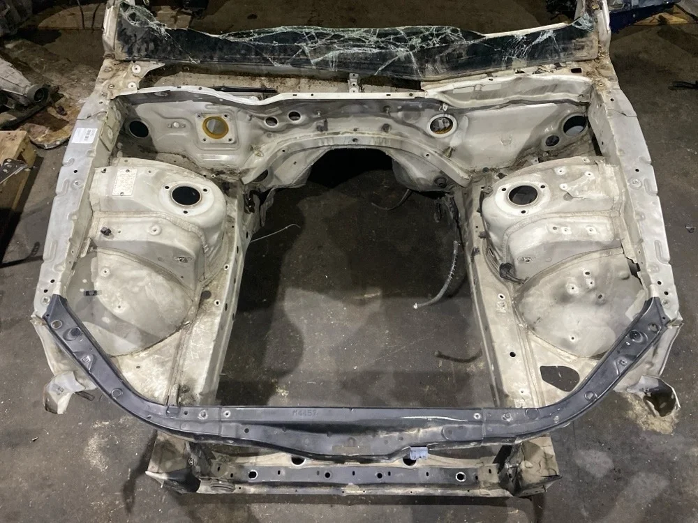 Срез лонжерон Toyota Aristo 2000 5710130101 JZS160 2JZ-GE, передний