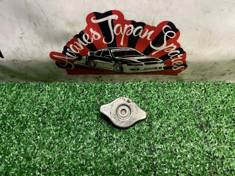 Крышка радиатора Toyota Cresta 1998 1640172090 JZX100 1JZ-GE