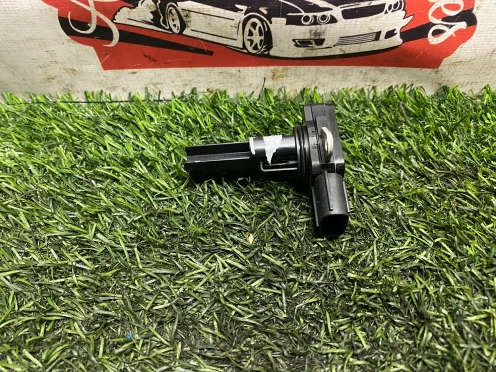 Датчик ДМРВ Toyota Crown 2006 2220431020 GRS184 2GR-FSE