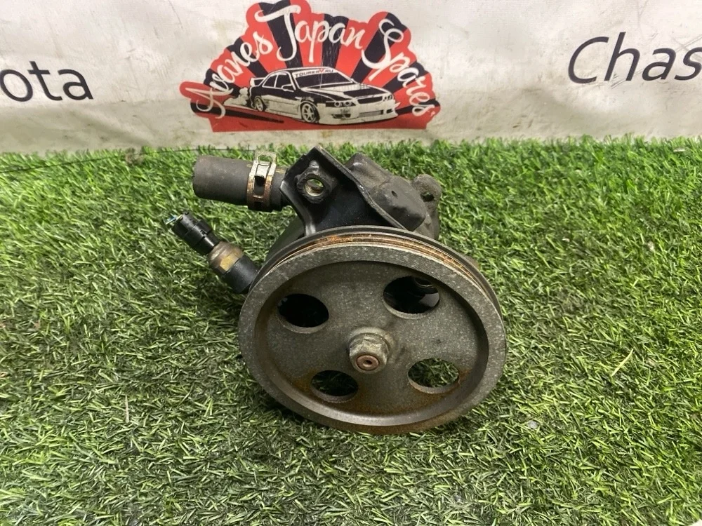 Насос гидроусилителя руля Toyota Altezza 2002 4430222080 GXE10 1G-FE