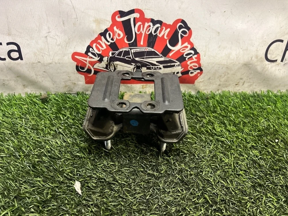 Подушка АКПП Toyota Crown 2006 1237131070 GRS184 2GR-FSE