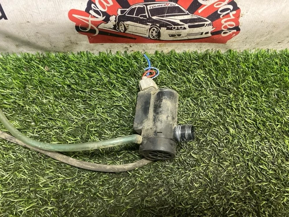 Моторчик омывателя Toyota Chaser 2000 8533012280 GX100