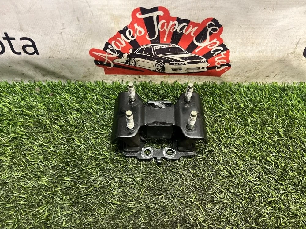 Подушка АКПП Toyota Crown 09.2012 1237131070 GRS200 4GR-FSE