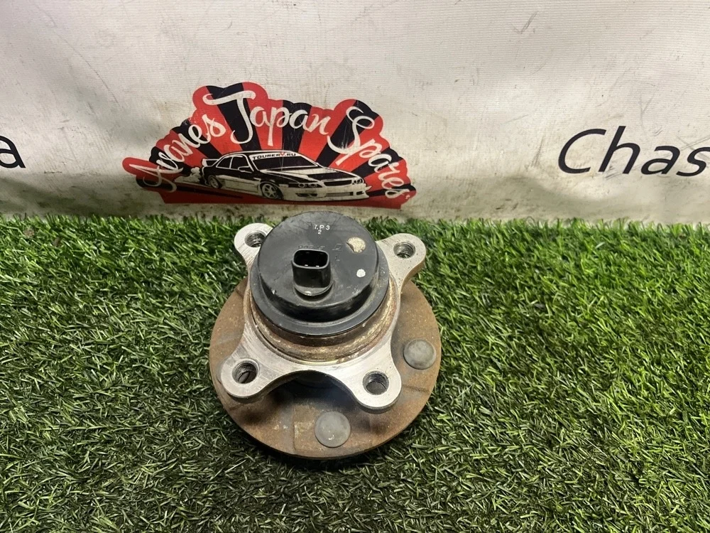 Ступица с датчиком ABS Toyota Crown 09.2012 8954330260 GRS200 4GR-FSE, передняя левая