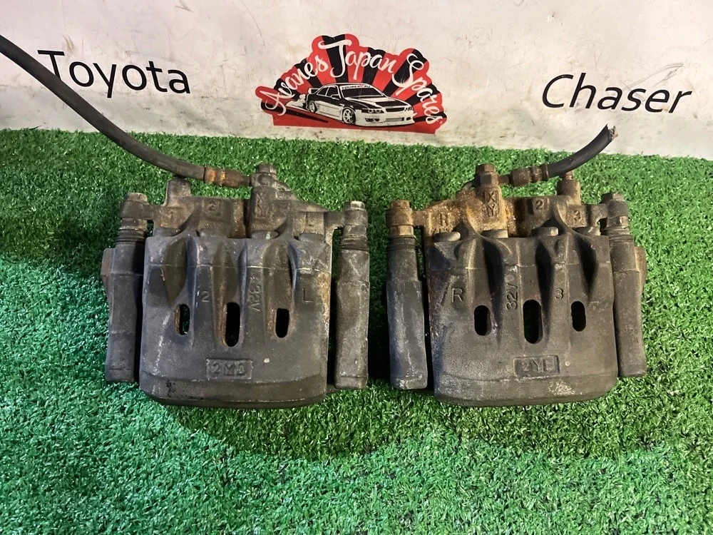 Суппорта передние Lexus GS300 2002 4775030430 JZS160