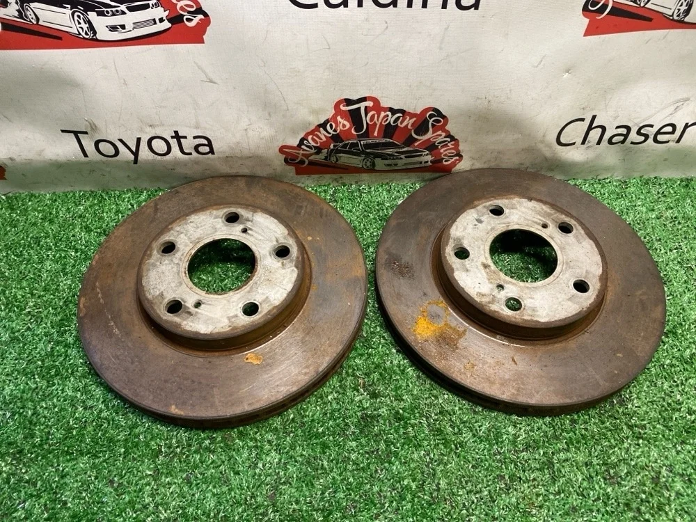 Тормозные диски Toyota Chaser 2000 4351222220 JZX100 1JZ-GE, переднее