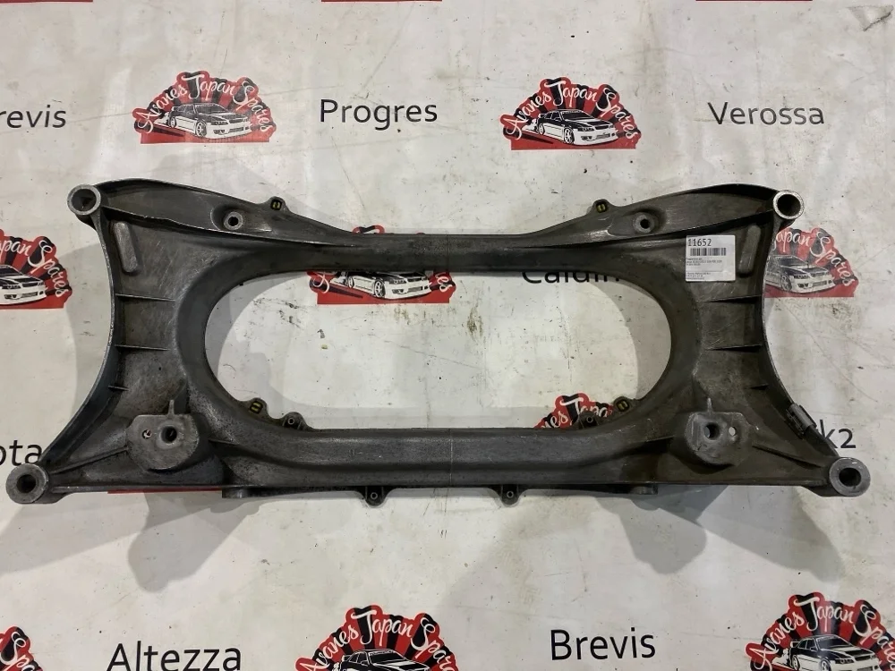 Подрамник ДВС Lexus Is350 2008 5120130130 GSE21 2GR-FSE