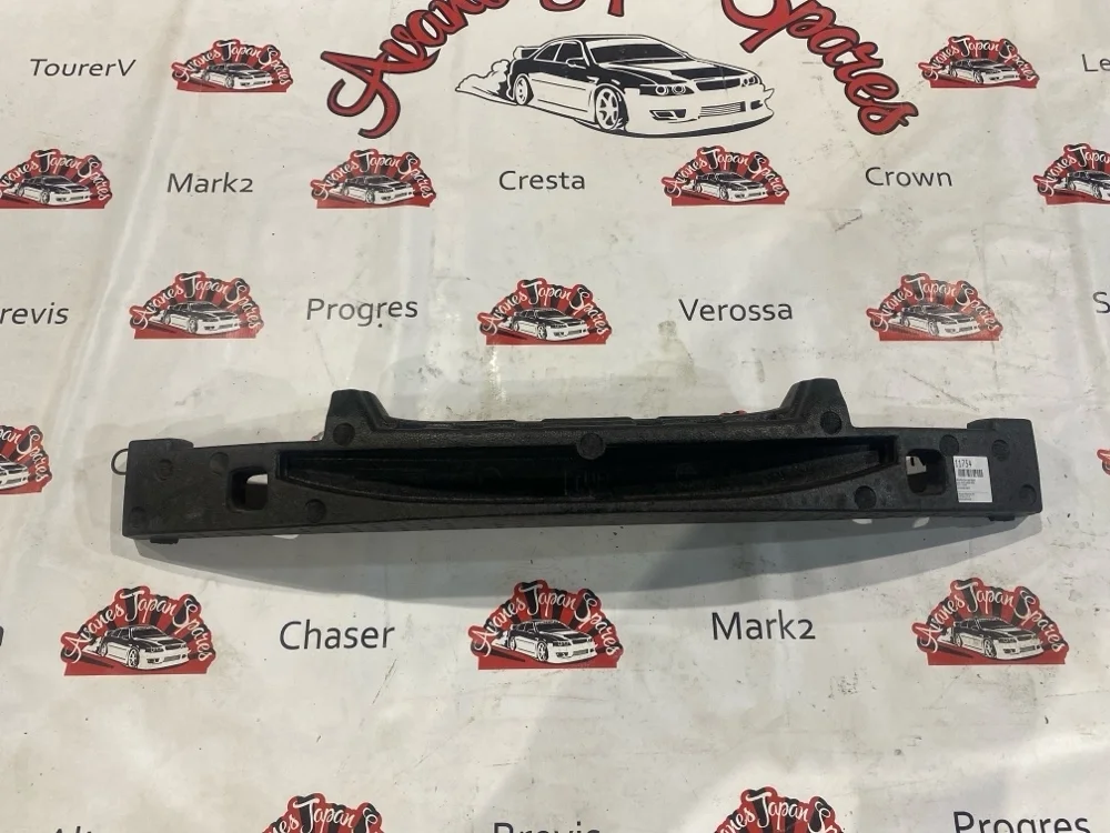 Абсорбер бампера Lexus Is250 2006 5261153050 GSE20, передний