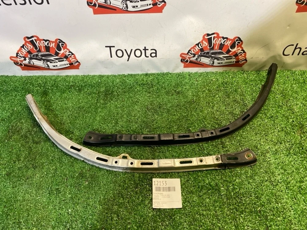 Планка под фару Toyota Mark 2 2002 5213322120 JZX110