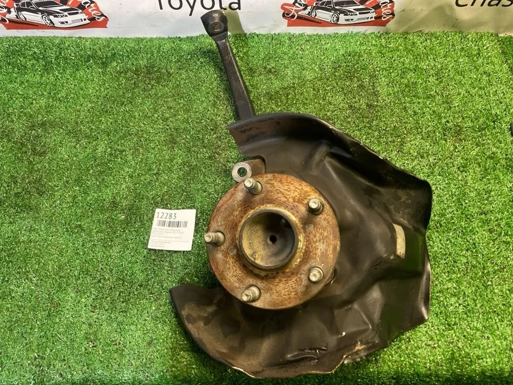 Кулак поворотный Toyota Crown Majesta 2004 4321130210 JZS177, передний правый