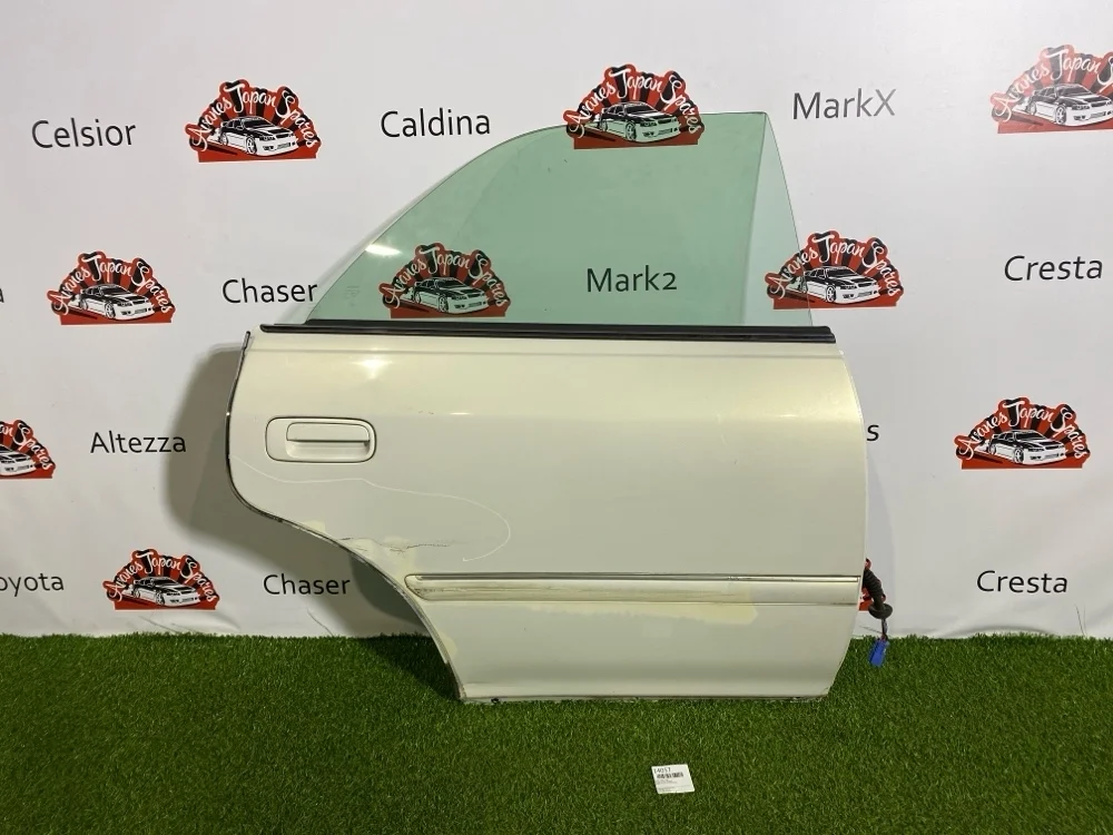 Дверь Toyota Mark 2 2000 6700322270 GX100, задняя правая