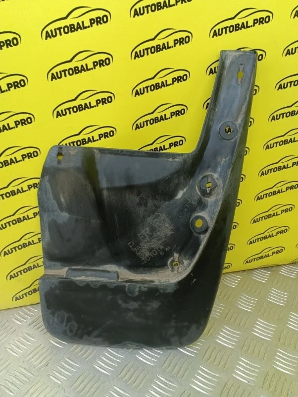 Брызговик передний правый Toyota Land Cruiser Prado 150 (2009-2023) 2011 7662160180 ВНЕДОРОЖНИК 4.0 I 1GRFE