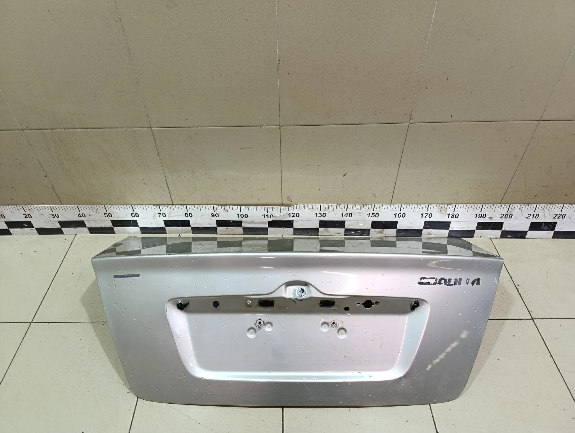 Крышка багажника Corolla E12 2001-2006