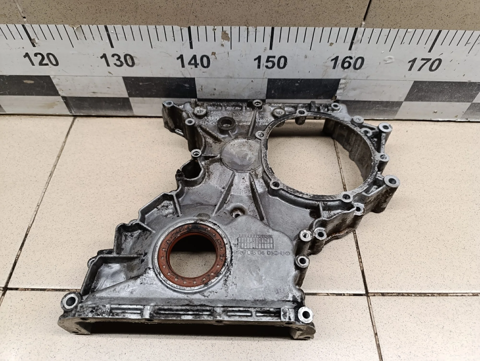 Крышка двигателя передняя Kyron 2005-2015