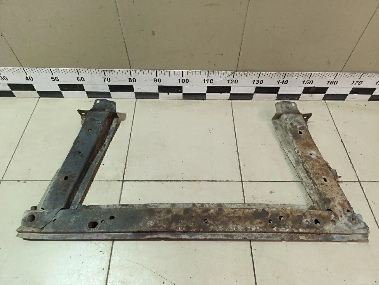 Балка подмоторная Megane II 2002-2009