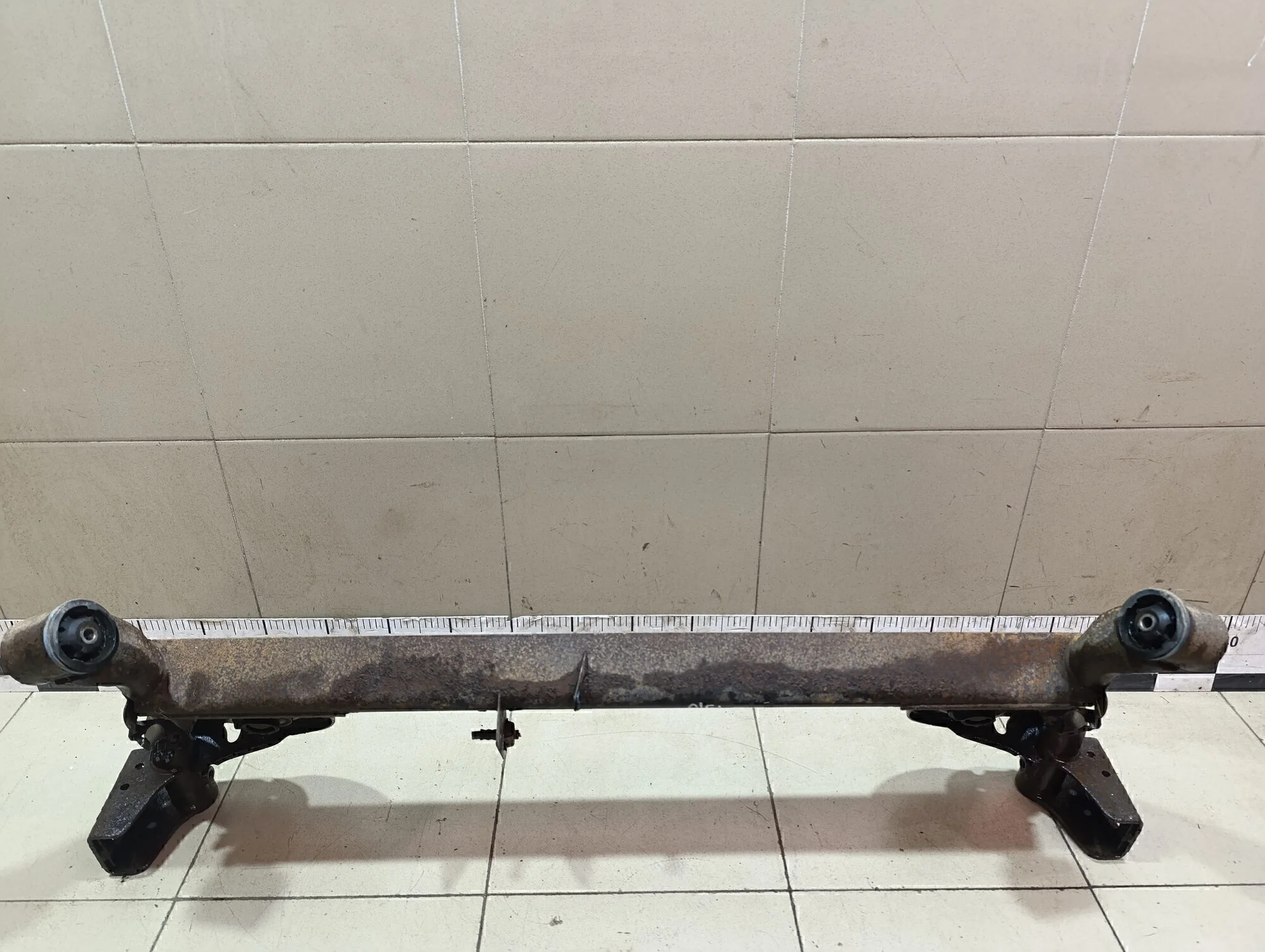 Балка задняя Logan 2005-2014