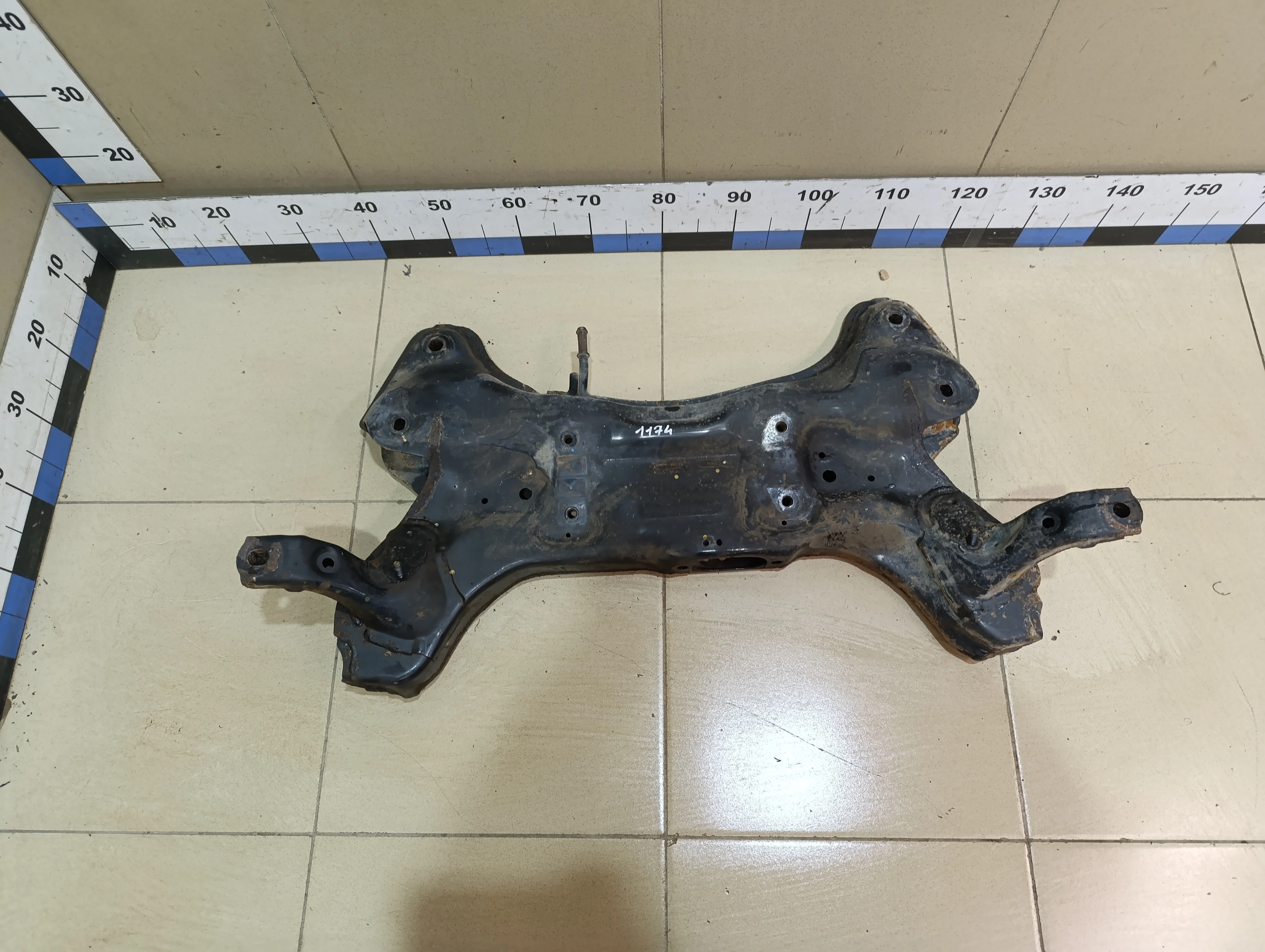 Балка подмоторная Solaris 2010-2017