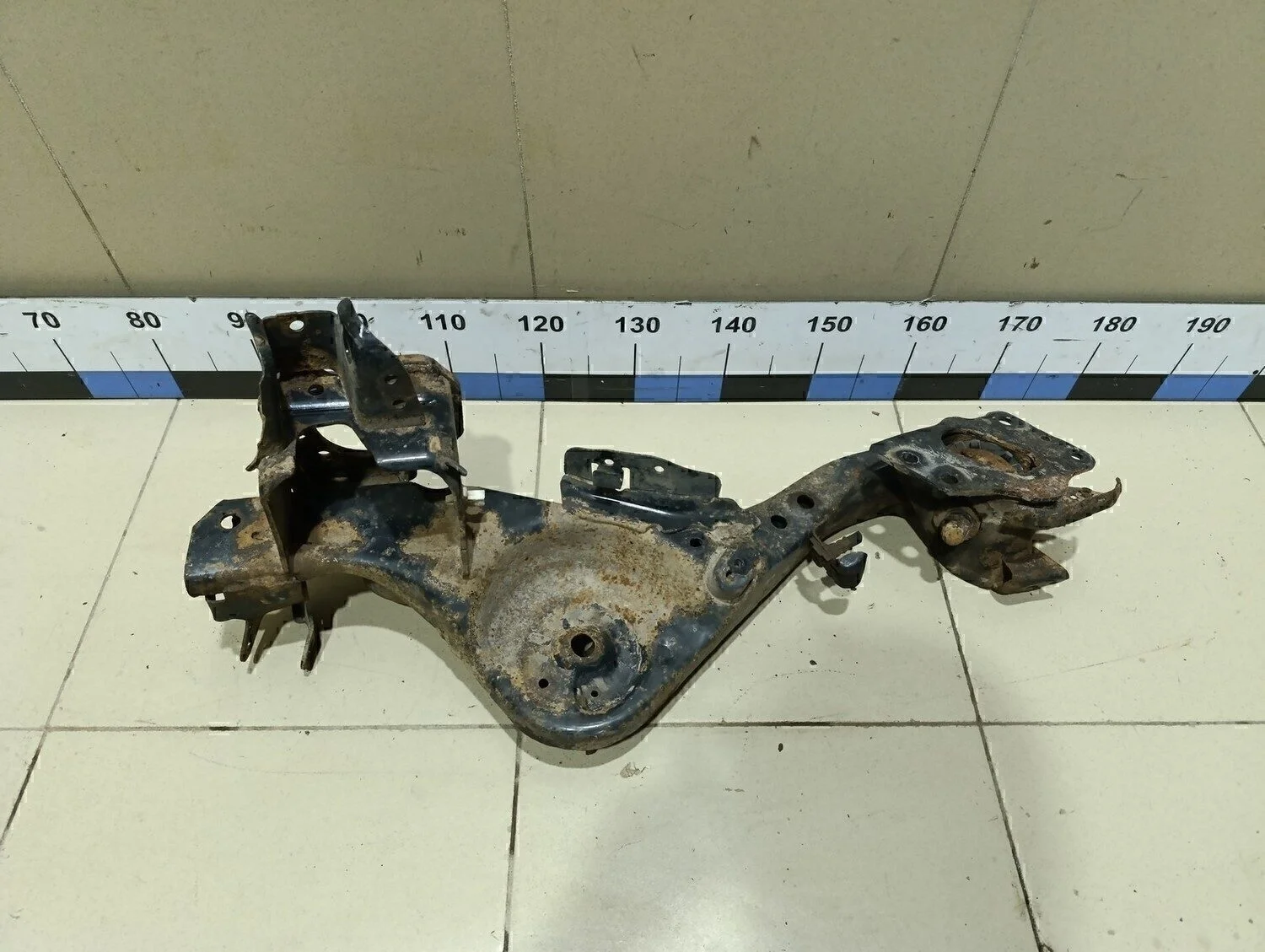 Рычаг задний продольный левый Qashqai (J11) 2014>