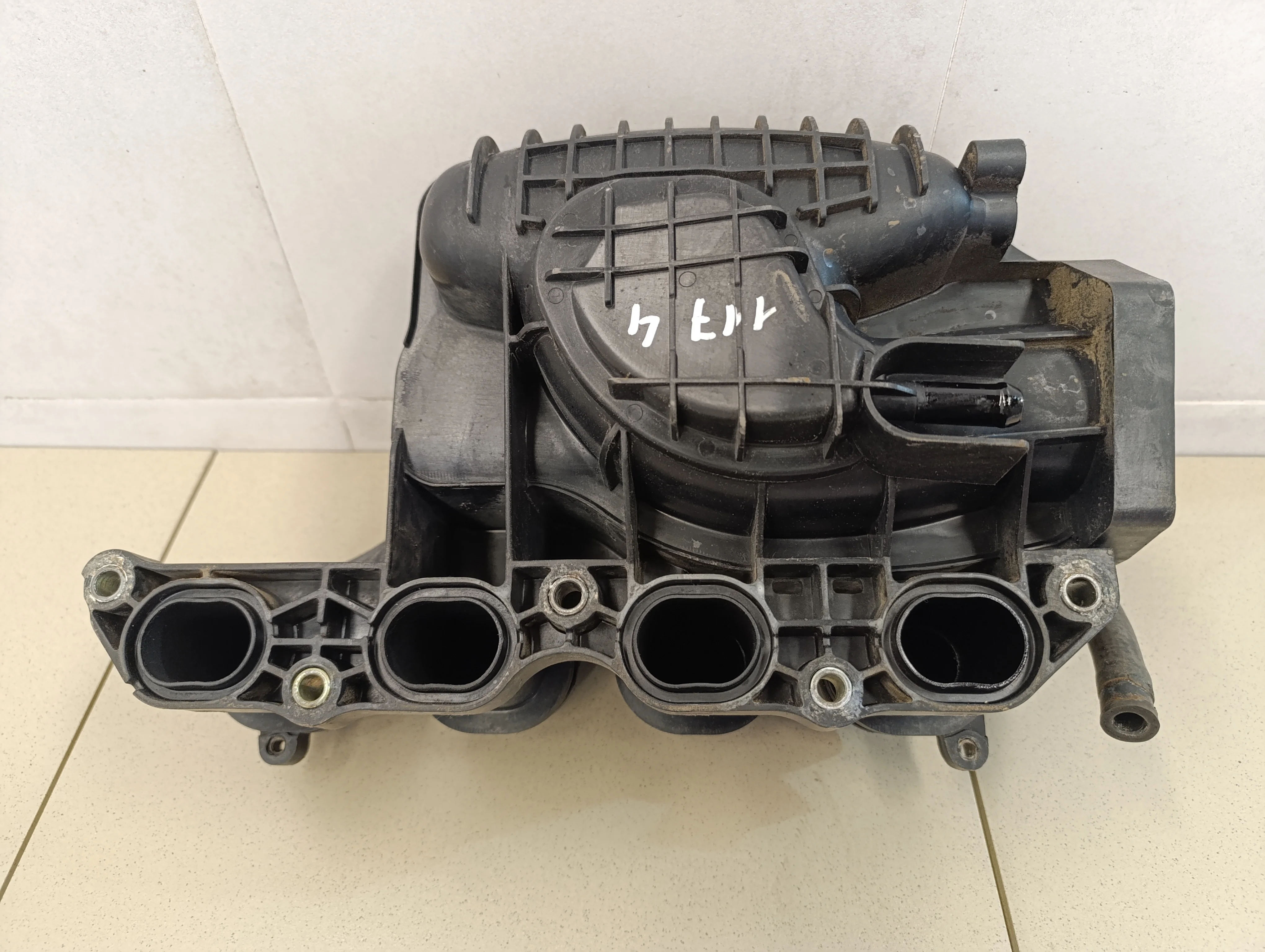 Коллектор впускной Solaris 2010-2017