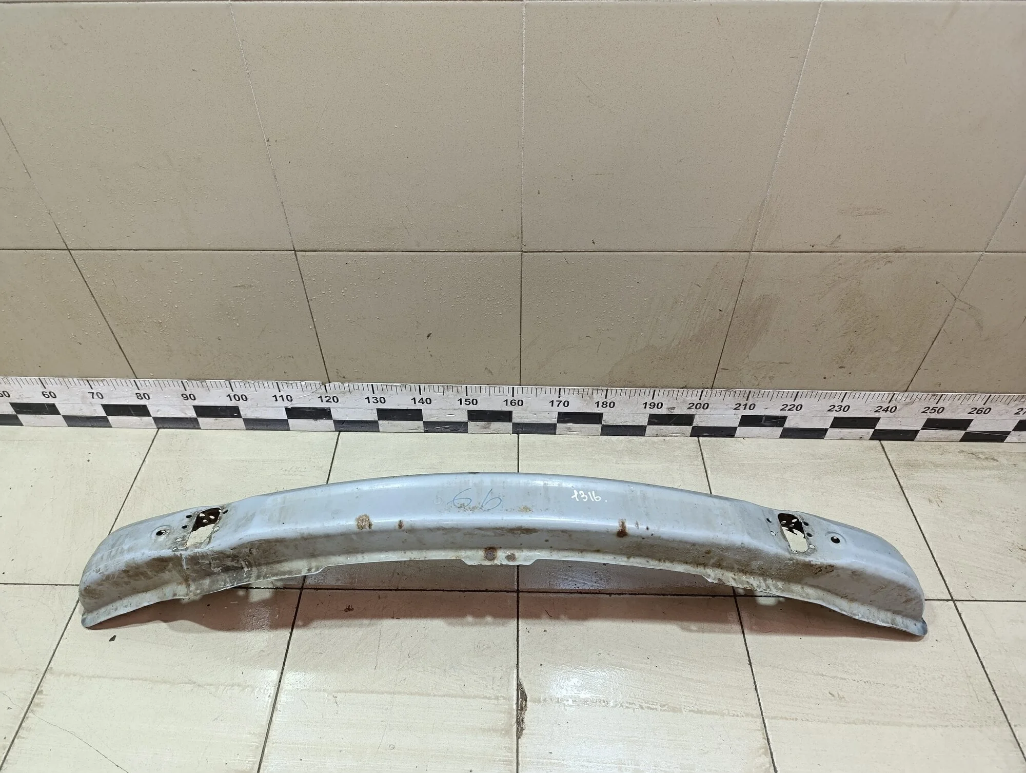 Усилитель переднего бампера Logan 2005-2014