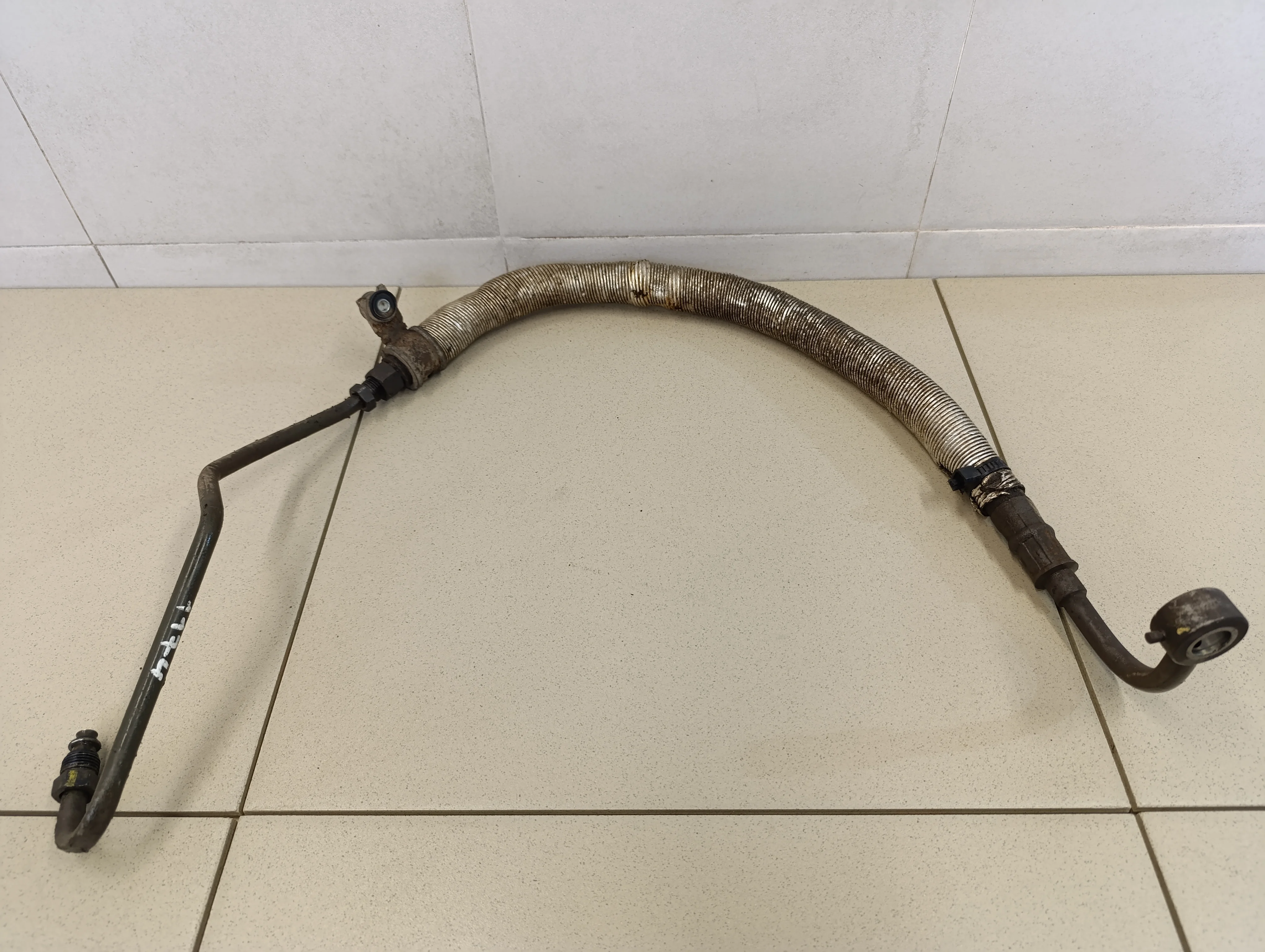 Трубка гидроусилителя Solaris 2010-2017