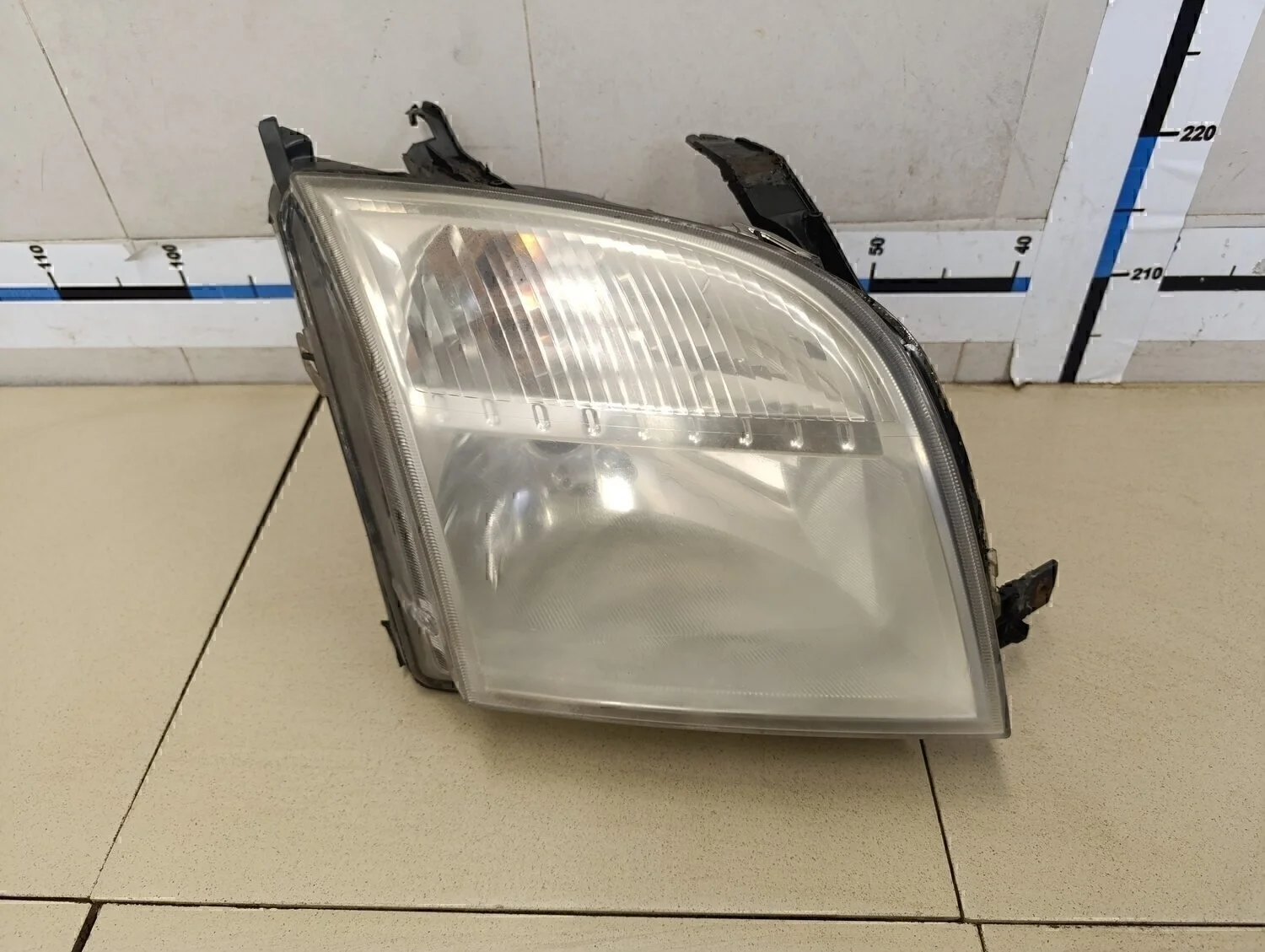 Фара правая Fusion 2002-2012