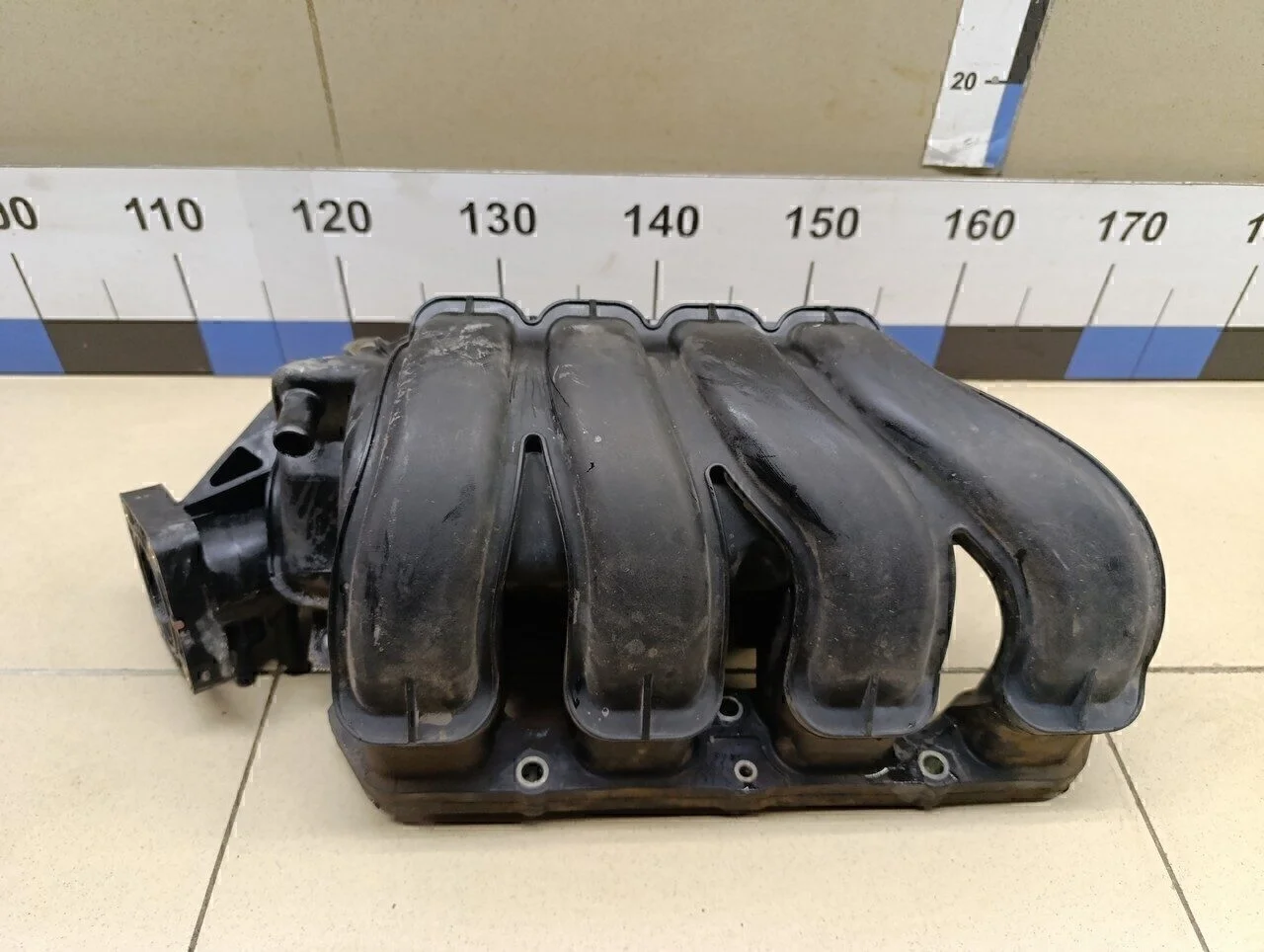 Коллектор впускной Corolla E12 2001-2006