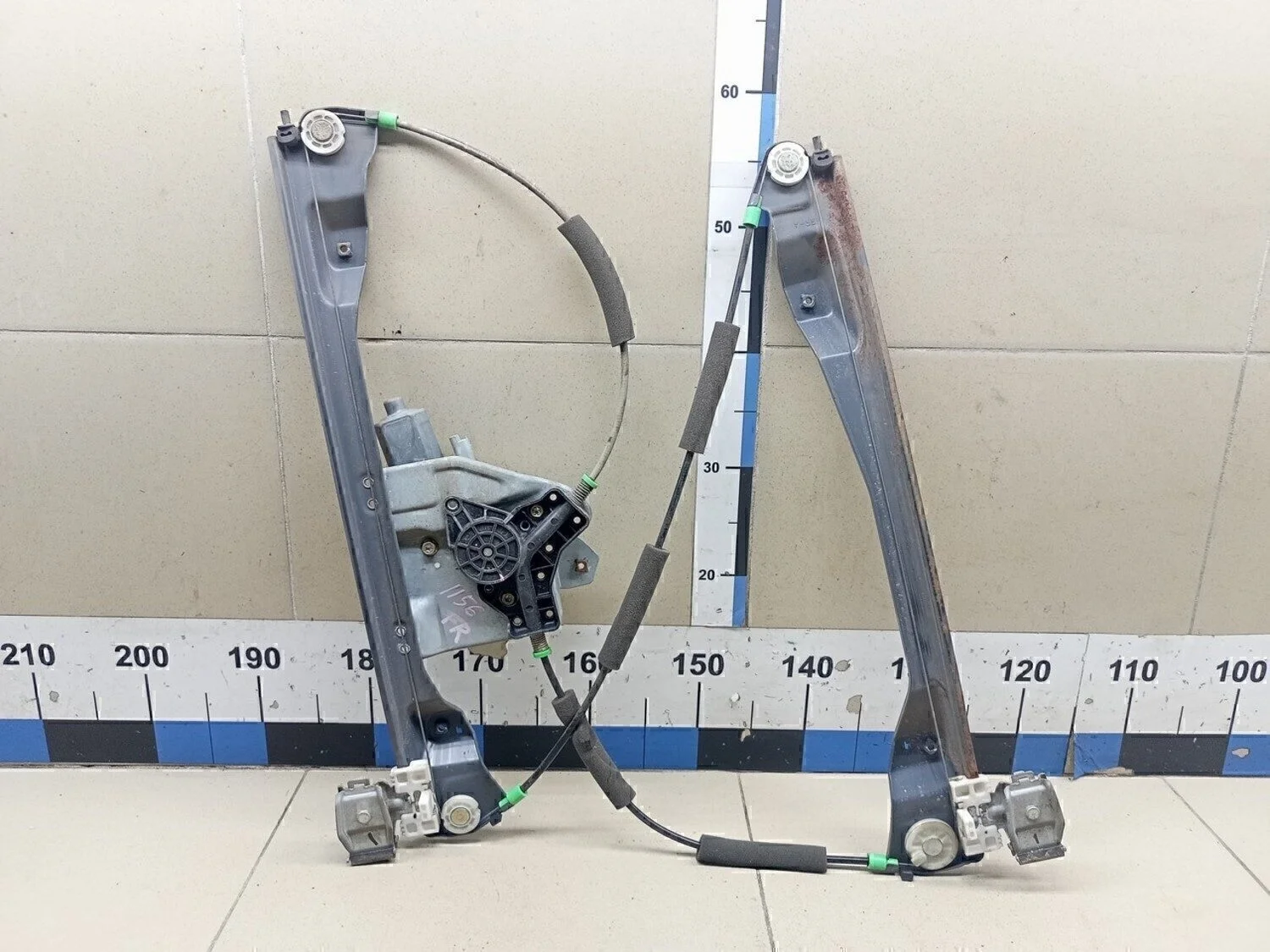 Стеклоподъемник электр. передний правый Actyon 2005-2012