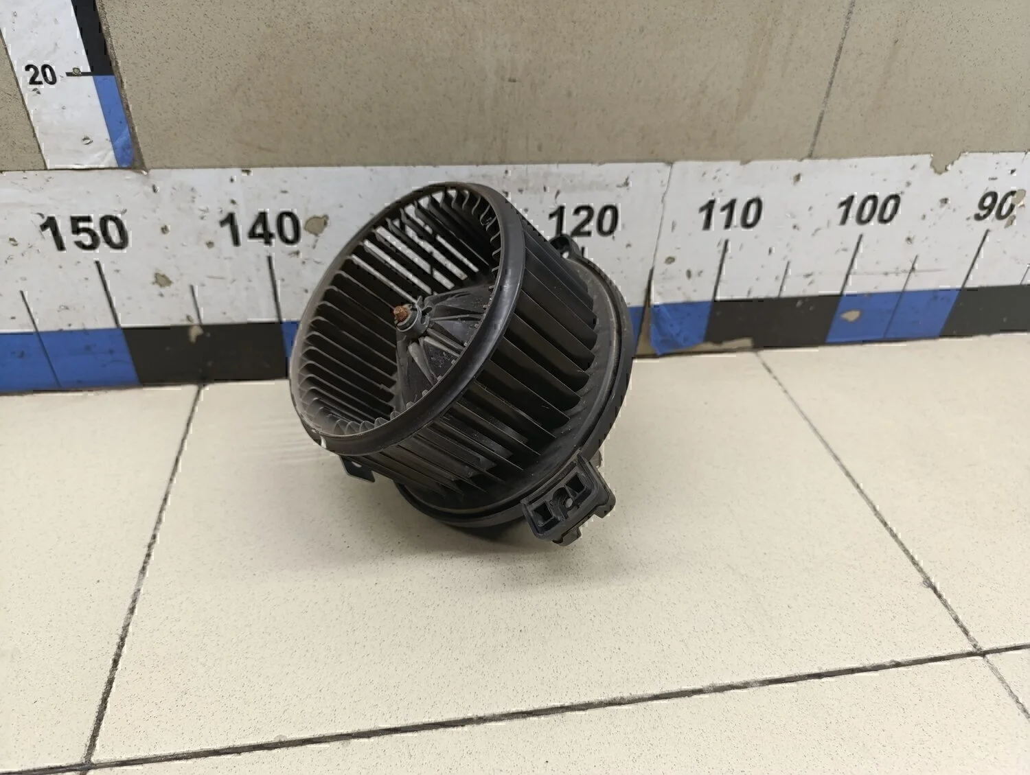 Моторчик отопителя Solaris 2010-2017