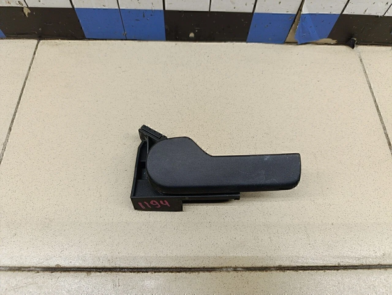 Ручка открывания капота Fabia 1999-2006