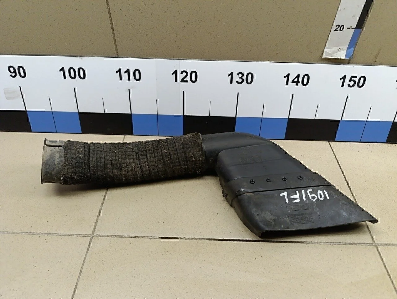 Воздухозаборник (наружный) Megane II 2002-2009