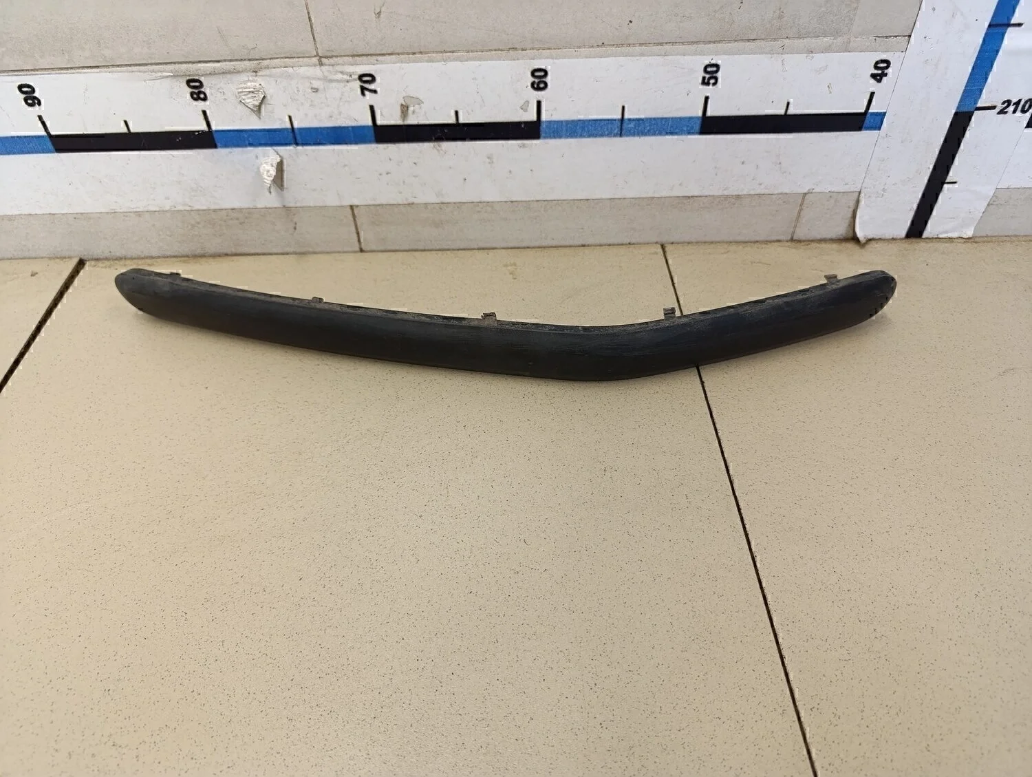 Молдинг переднего бампера правый Fusion 2002-2012