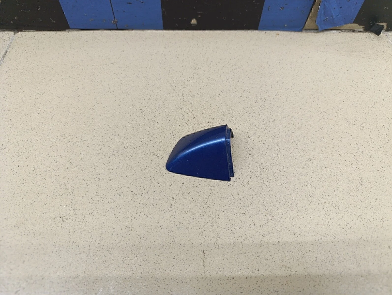 Накладка вставки замка двери Golf VI 2009-2012