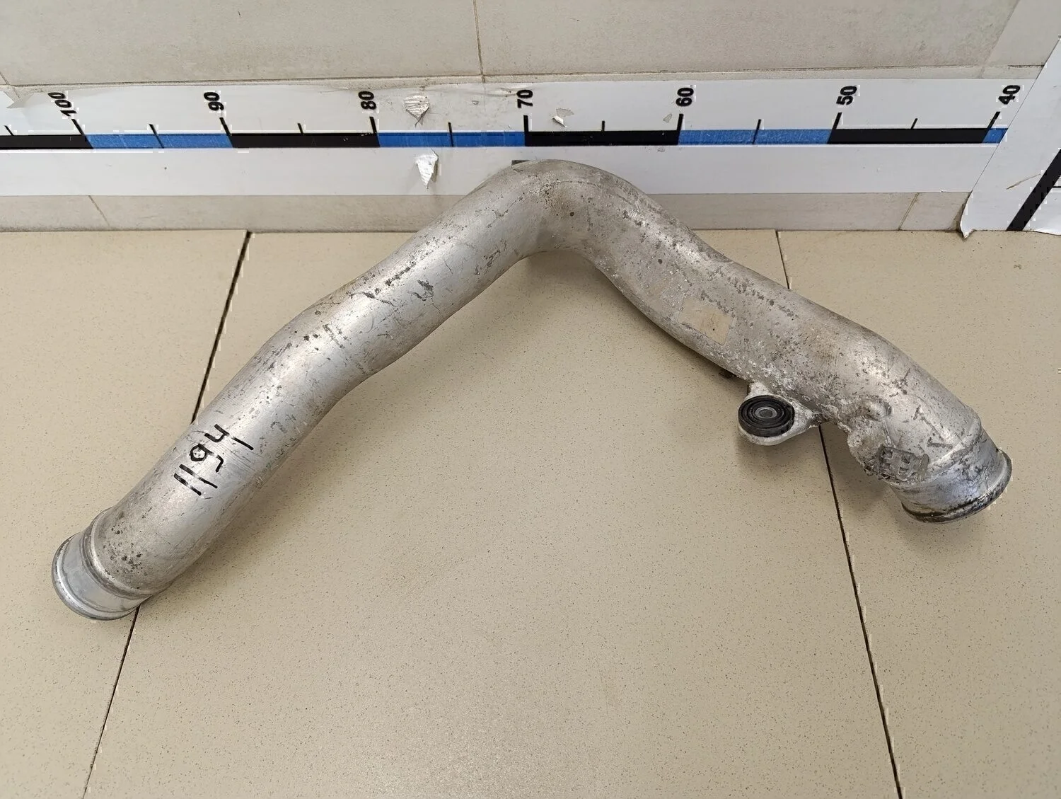 Патрубок интеркулера Scirocco 2008>