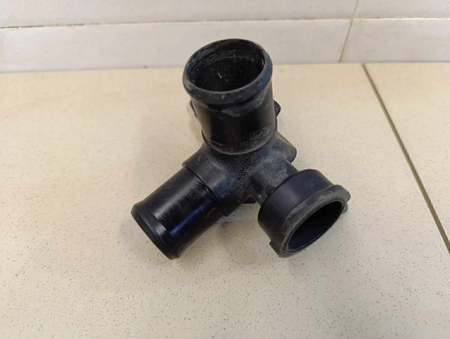 Горловина радиатора Solaris 2010-2017