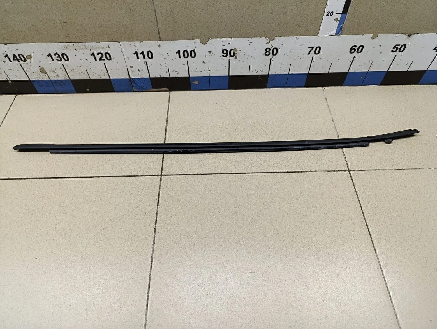 Накладка стекла заднего правого RIO 2011-2017