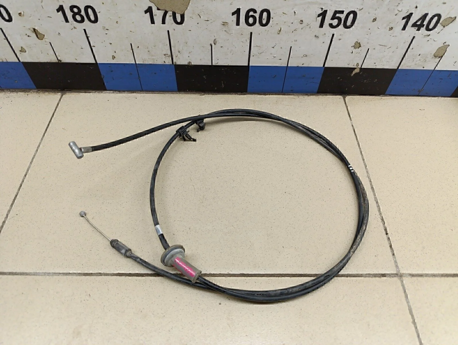 Трос открывания капота RIO 2011-2017