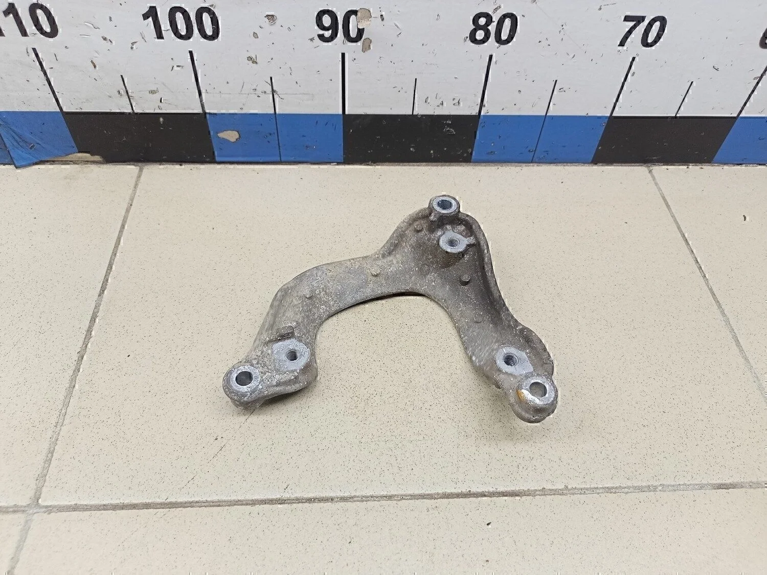 Кронштейн кондиционера ASX 2010-2016