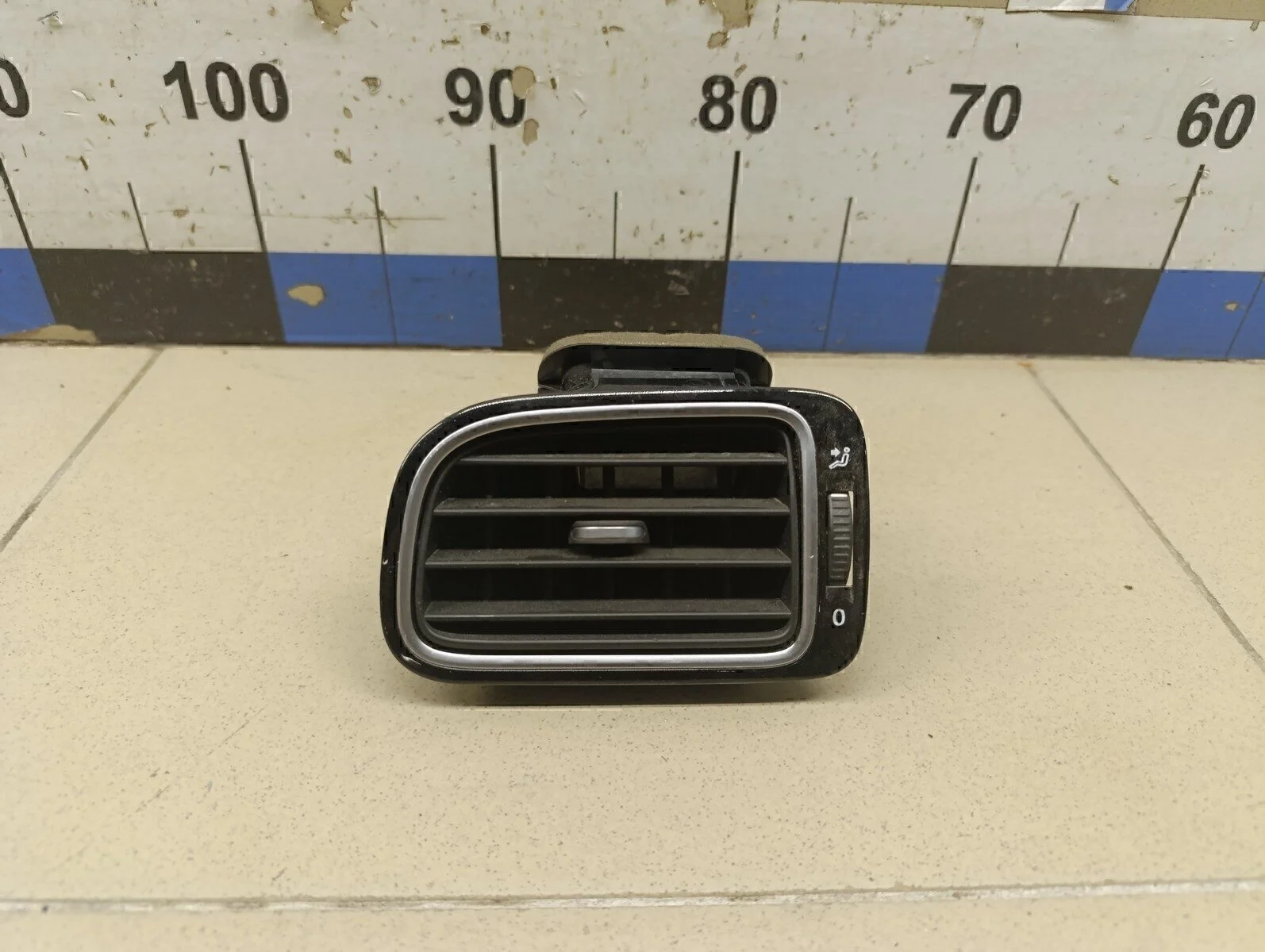 Дефлектор воздушный Polo (Sed RUS) 2011>