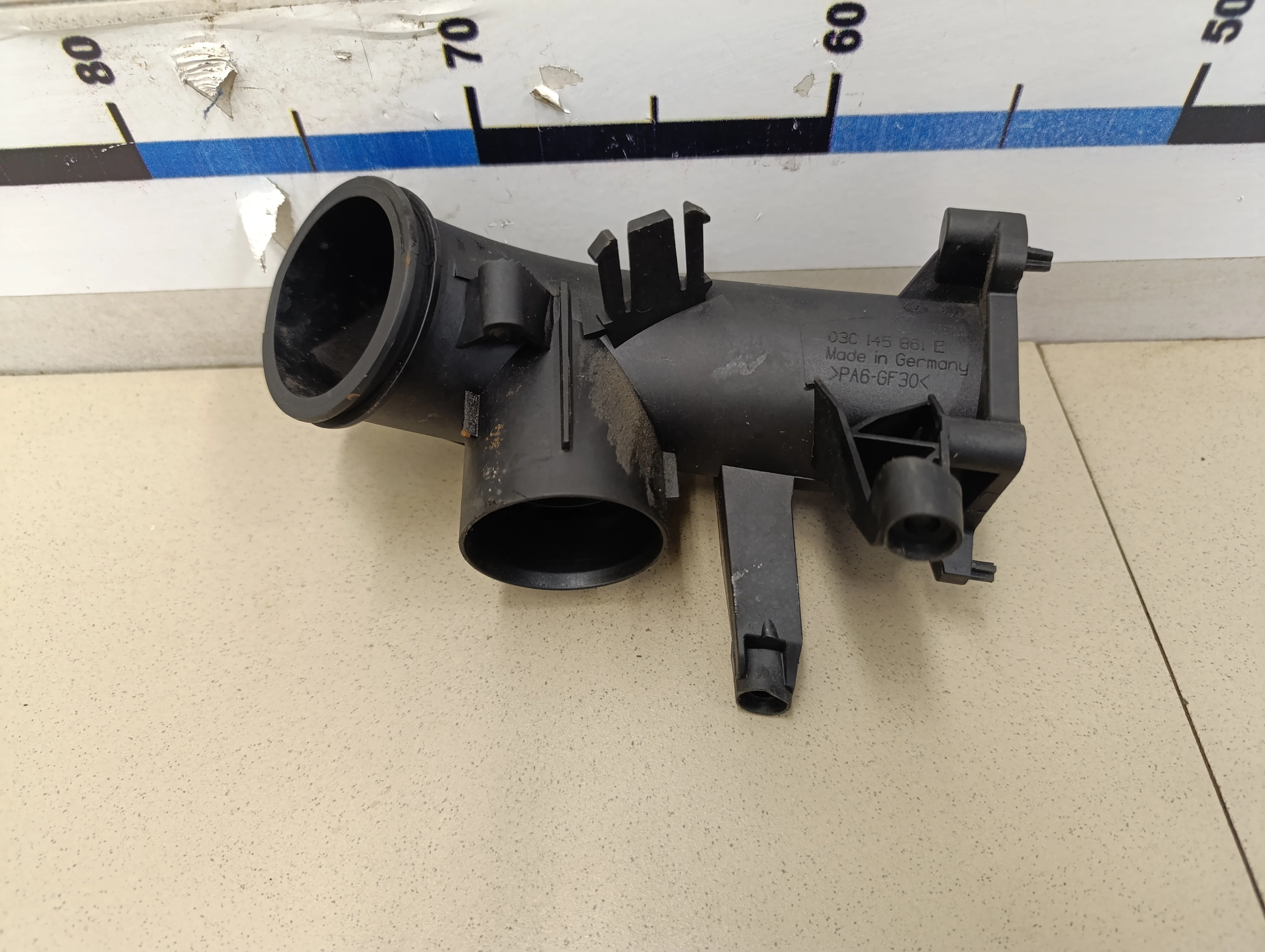 Воздуховод Scirocco 2008>